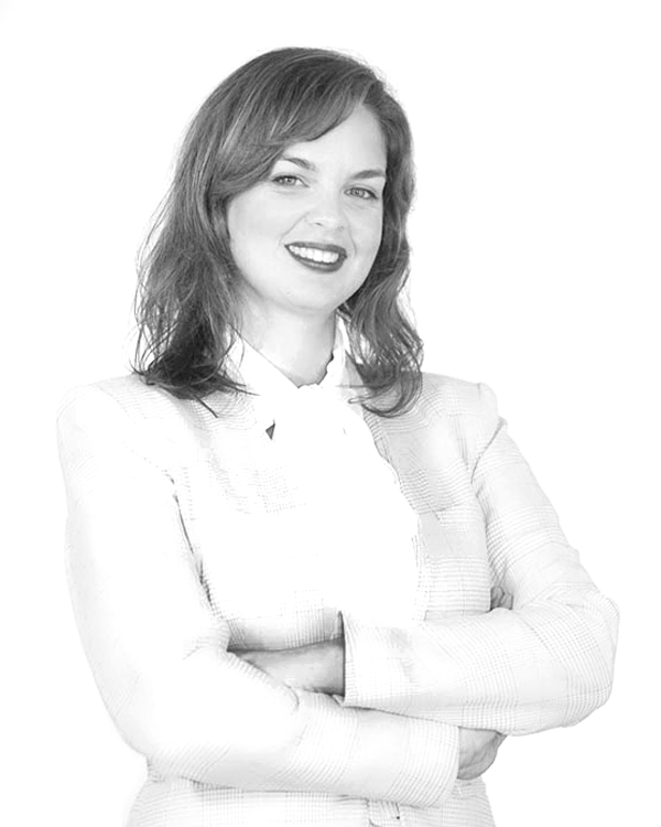 STEFANIE BURGUEÑO